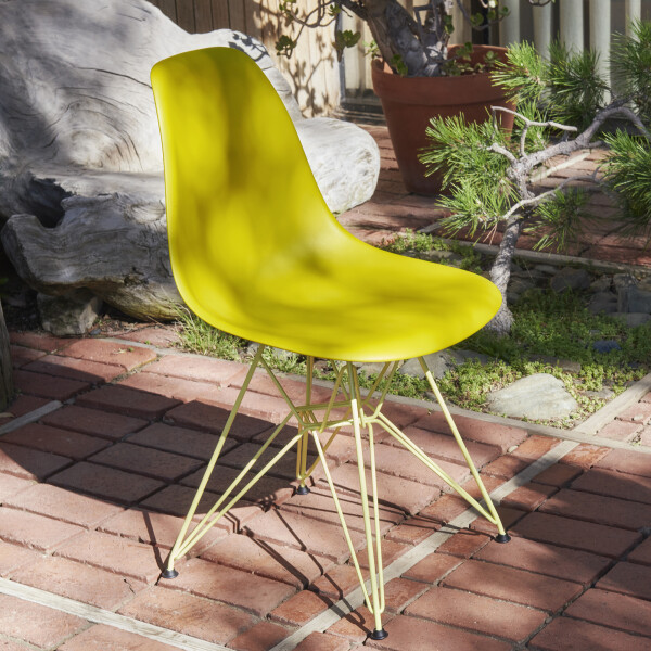Vitra Eames Plastic Side Chair DSR mustard citron image
