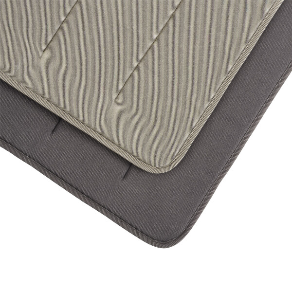 Muuto Linear steel seat pad light grey dark grey kuva