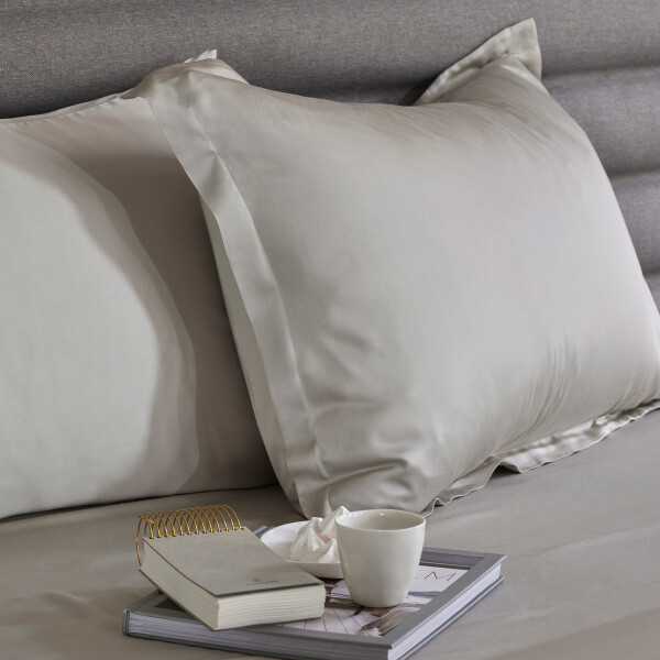 HOME by Tempur Lifestyle Pillows w tray mug book phone Nature angled right 04 0095 image