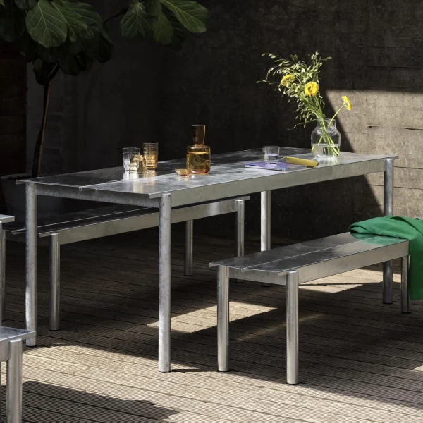 Linear steel warm galvanized bench table Muuto kuva