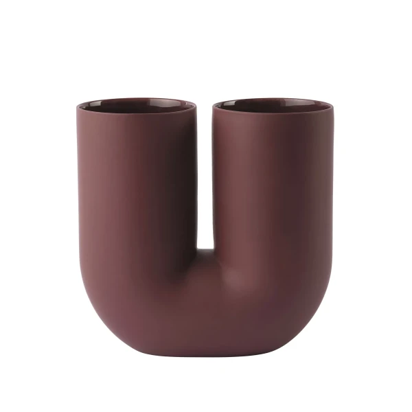 Kink vase 26 deep red muuto hi res 150 image