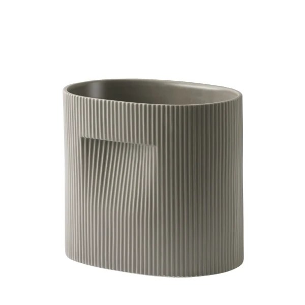 Ridge planter taupe 24 muuto hi res 150 image